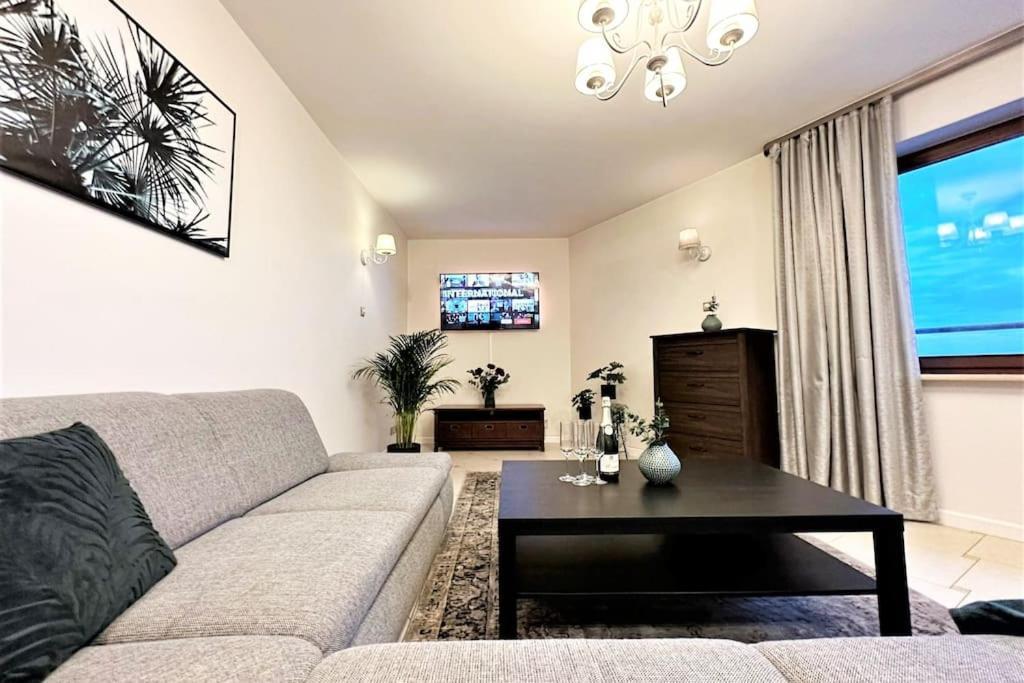 Exclusive Penthouse Near Citycenter 120M2 +Netflix Krakow Ngoại thất bức ảnh