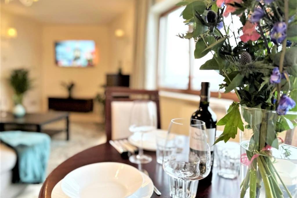 Exclusive Penthouse Near Citycenter 120M2 +Netflix Krakow Ngoại thất bức ảnh
