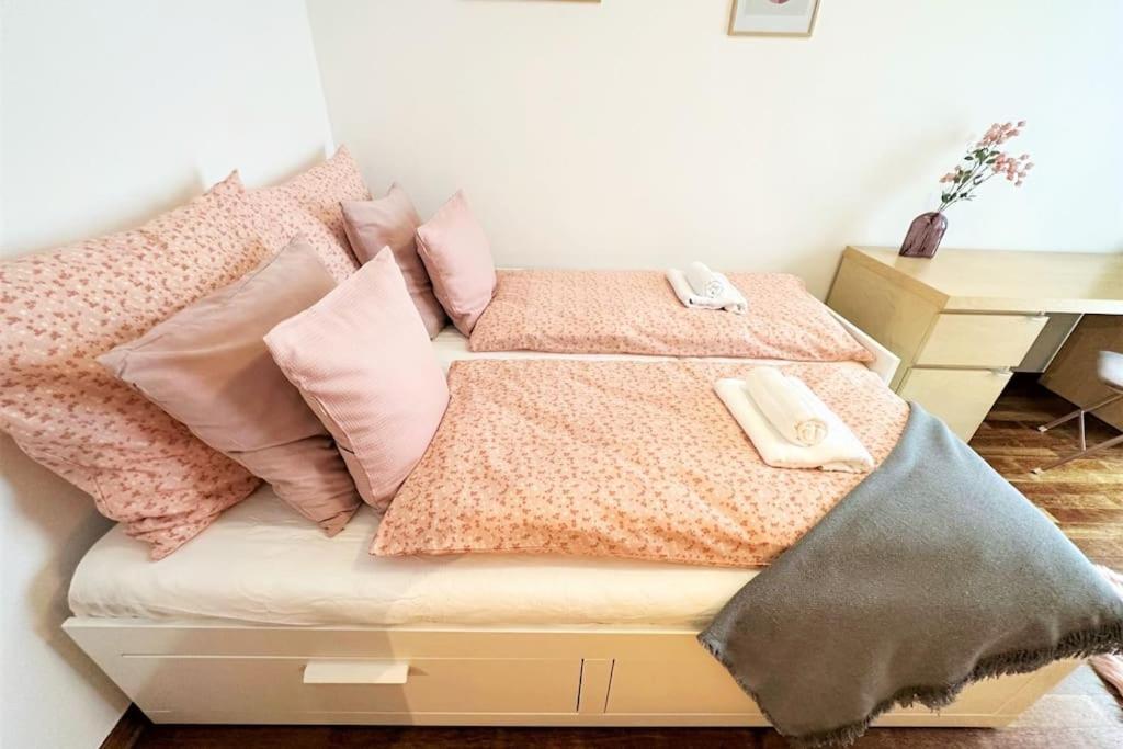 Exclusive Penthouse Near Citycenter 120M2 +Netflix Krakow Ngoại thất bức ảnh