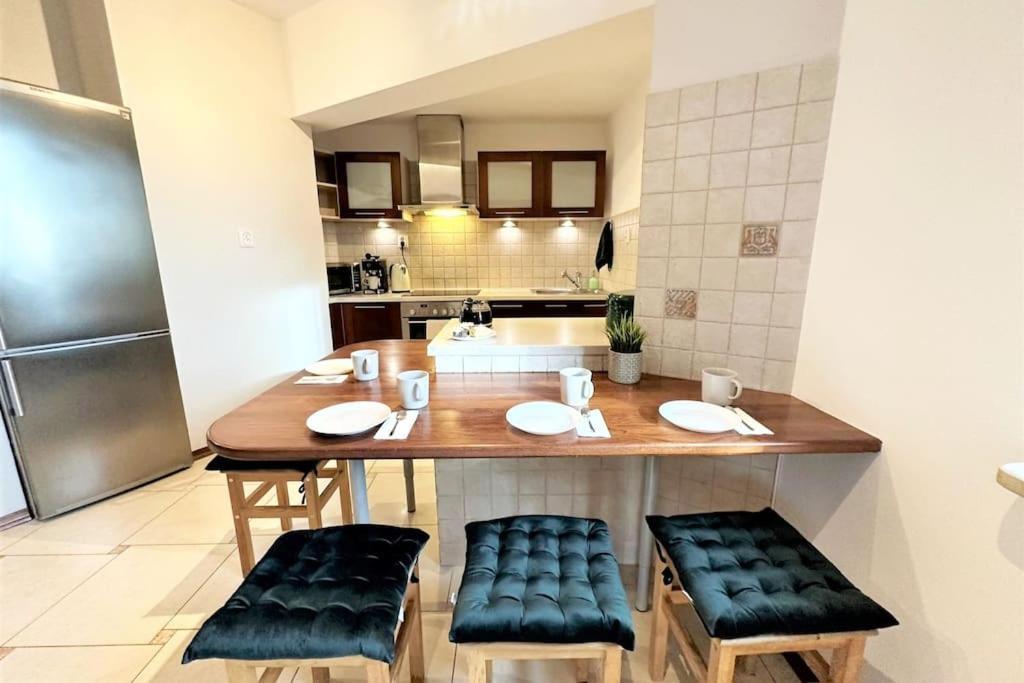 Exclusive Penthouse Near Citycenter 120M2 +Netflix Krakow Ngoại thất bức ảnh