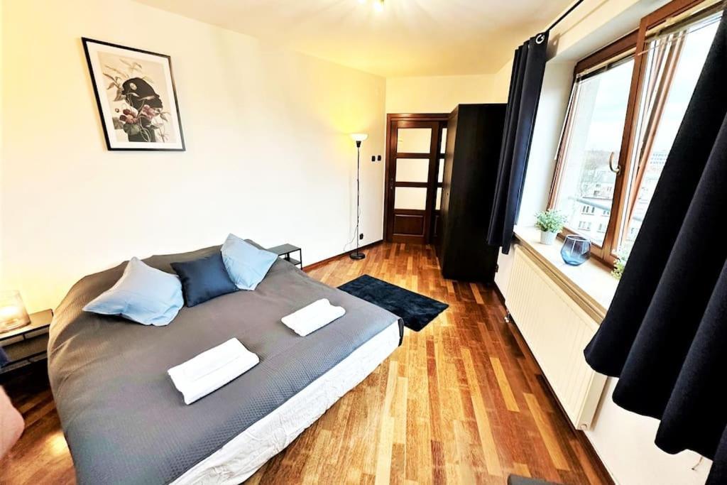 Exclusive Penthouse Near Citycenter 120M2 +Netflix Krakow Ngoại thất bức ảnh