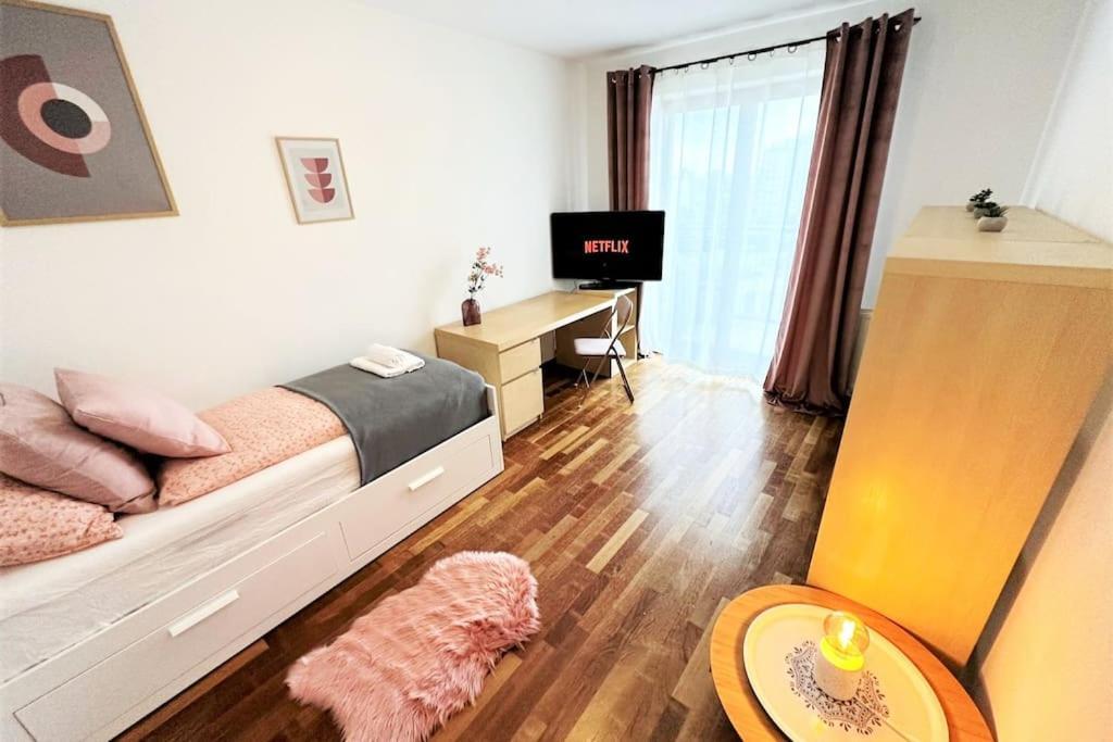 Exclusive Penthouse Near Citycenter 120M2 +Netflix Krakow Ngoại thất bức ảnh