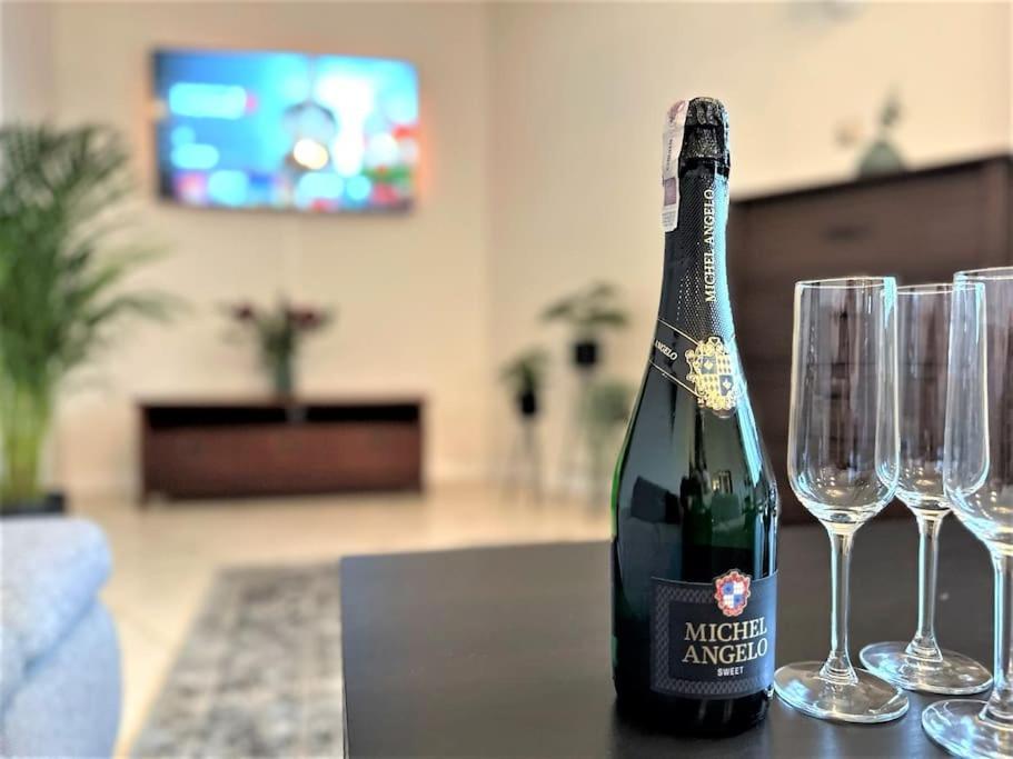 Exclusive Penthouse Near Citycenter 120M2 +Netflix Krakow Ngoại thất bức ảnh
