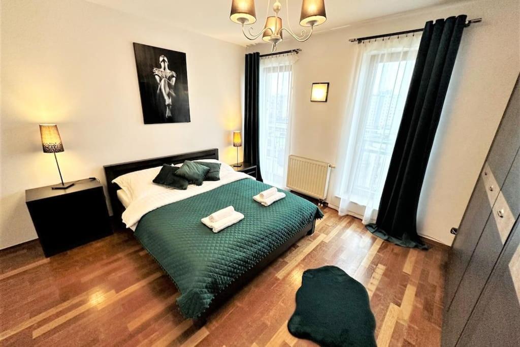 Exclusive Penthouse Near Citycenter 120M2 +Netflix Krakow Ngoại thất bức ảnh